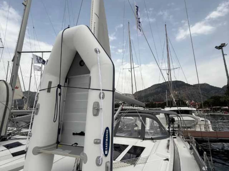 Hyr en Bavaria Bavaria C46 Gocek 