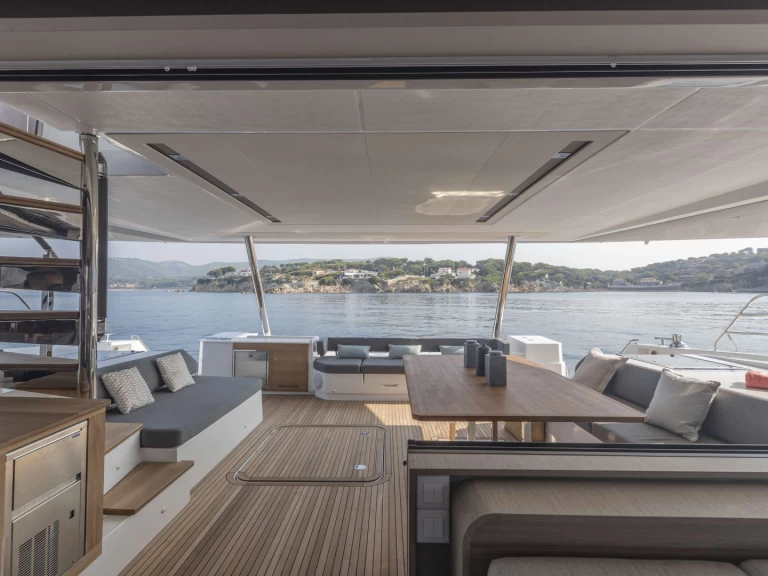 Uthyrning Lyx yacht i Alimos - Fountaine Pajot ALLURE