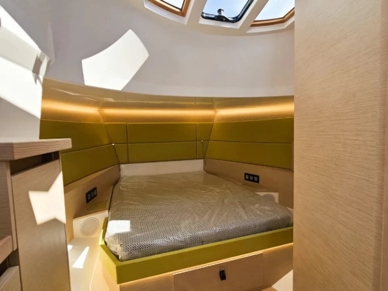 Uthyrning Motorbåt  Vanguard med en båtlicens 