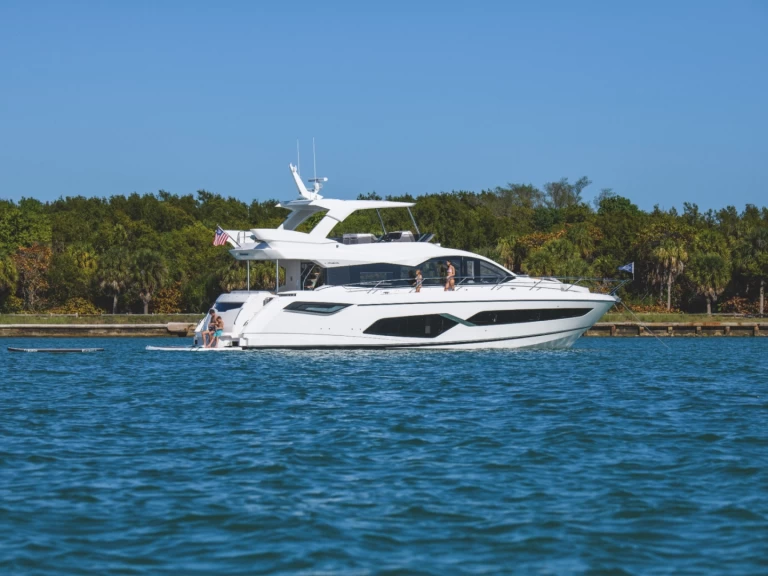 Uthyrning Lyx yacht i Saint-Tropez - Sunseeker Manhattan 68