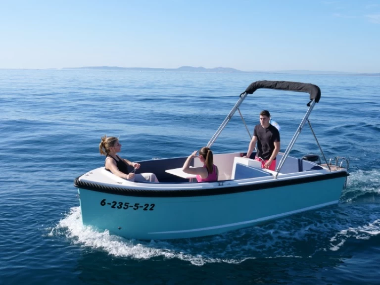 Hyr en Maxima 500 Roses 