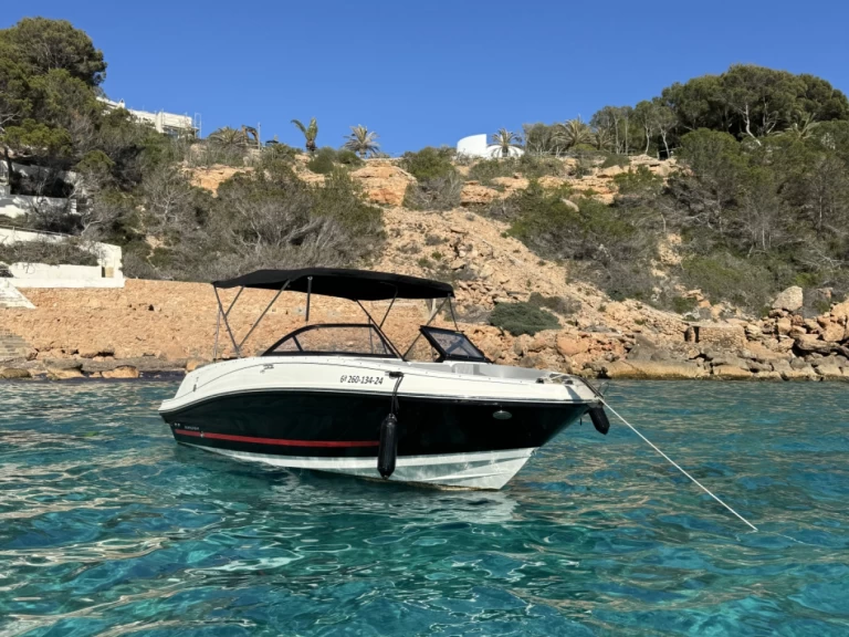 Uthyrning Motorbåt  i Club Nàutic Santa Ponsa - Bayliner VR5