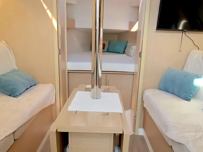 Uthyrning Segelbåt  i Les Sables-d'Olonne - Bénéteau Oceanis 30.1