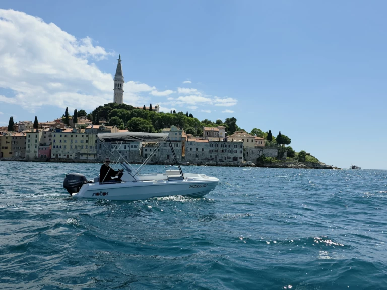Uthyrning Motorbåt  i Rovinj - ROTO Roto 450s family