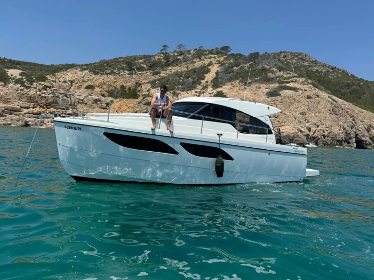 Rodman spirit 31 Open charter bareboat eller skeppad i Cambrils