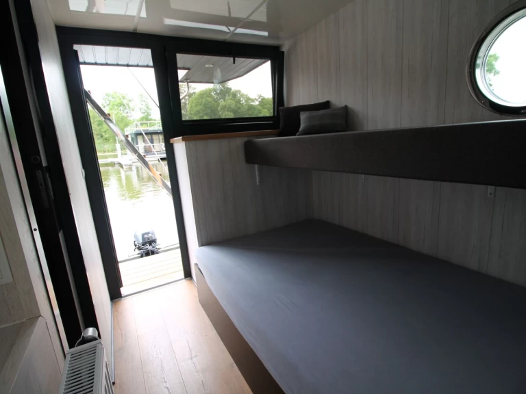 Uthyrning Kanalbåt i Zehdenick - Hausboot Hausboot MOSES