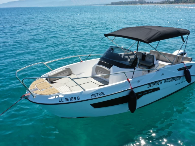 Karnic SL691 charter bareboat eller skeppad i Latchi