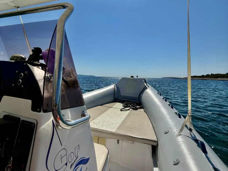 Båtuthyrning Sacs S680 i Mali Lošinj på Samboat 