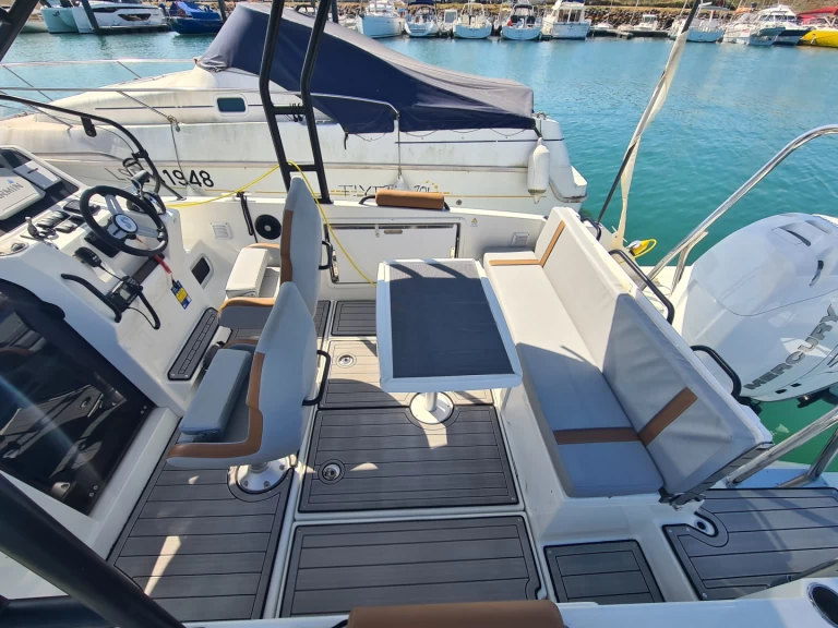 Uthyrning Motorbåt  i Les Sables-d'Olonne - Bénéteau Flyer 8 SUNdeck