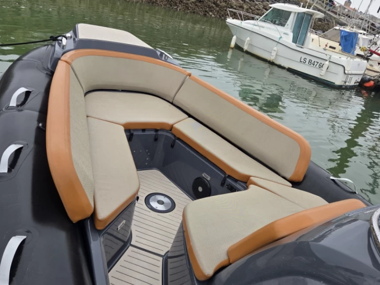 Hyr en Zodiac Medline 9 Les Sables-d'Olonne 