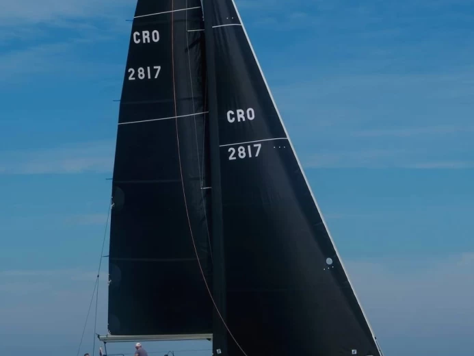 Uthyrning Marina Baotić - Elan Elan 410 Performance av Samboat 