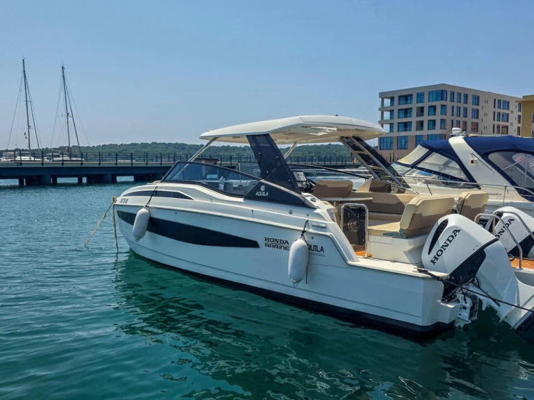 Yacht charter Pula  billig Aquila 32