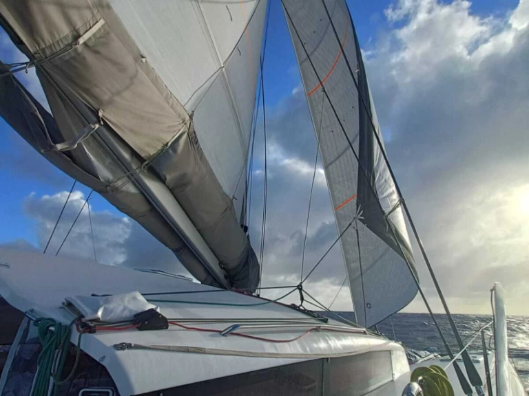 Yacht charter Toulon billig TS 42