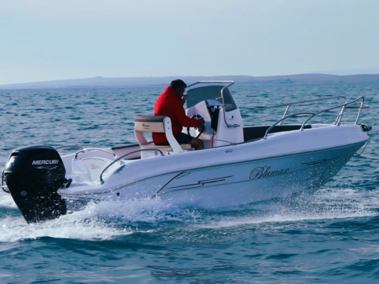 Motorbåt  för uthyrning Marzamemi till det bästa priset 