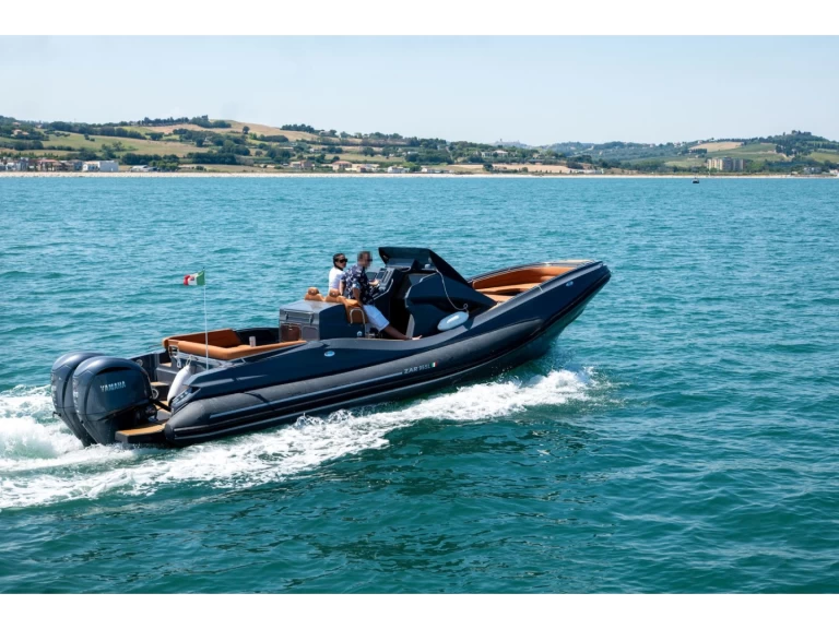 Yacht charter Porto San Giorgio billig Motorboat B