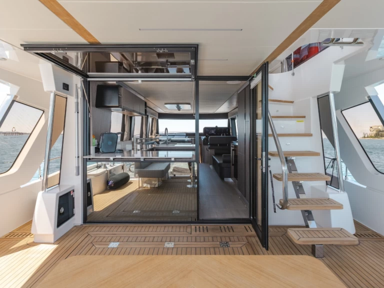 Båtuthyrning Greenline Yachts Greenline 58 Fly i Pirovac på Samboat 