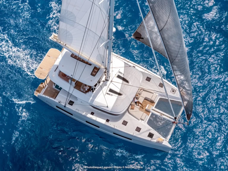 Yacht charter Antigua Island billig Lagoon 55