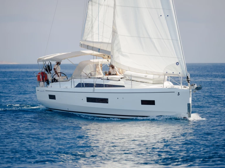Yacht charter Alimos billig Oceanis 40.1