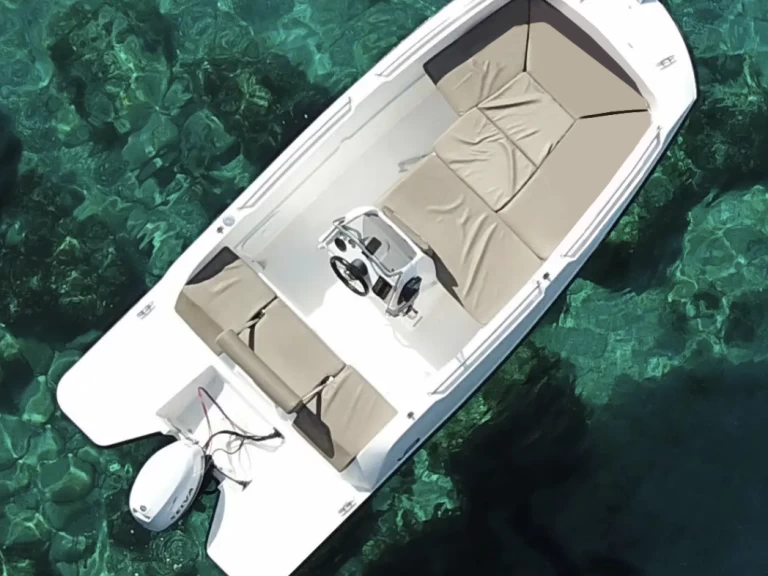 Uthyrning San Antonio Port - V2 BOATS 5.0 SPORT av Samboat 