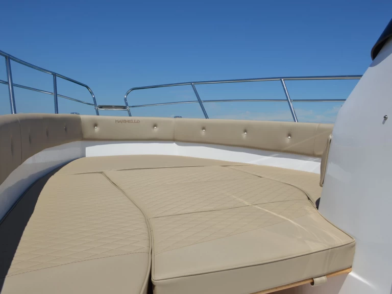 Uthyrning Motorbåt  Marinello med en båtlicens 