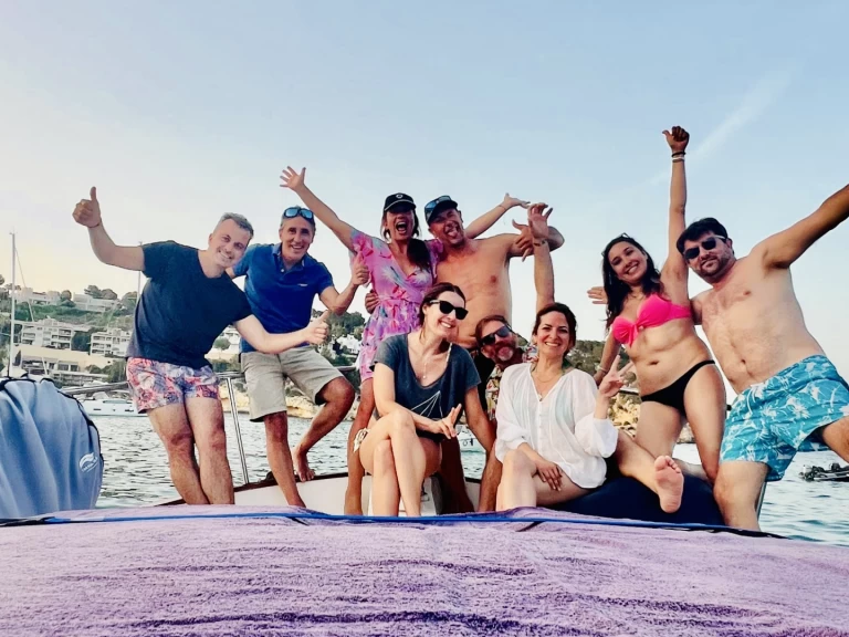 Myabca MYABCA 32 charter bareboat eller skeppad i Palma de Mallorca