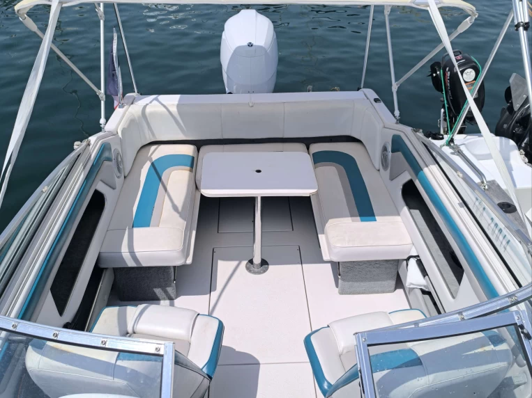 Uthyrning Saint Raphael - Four Winns Sundowner 195 av Samboat 