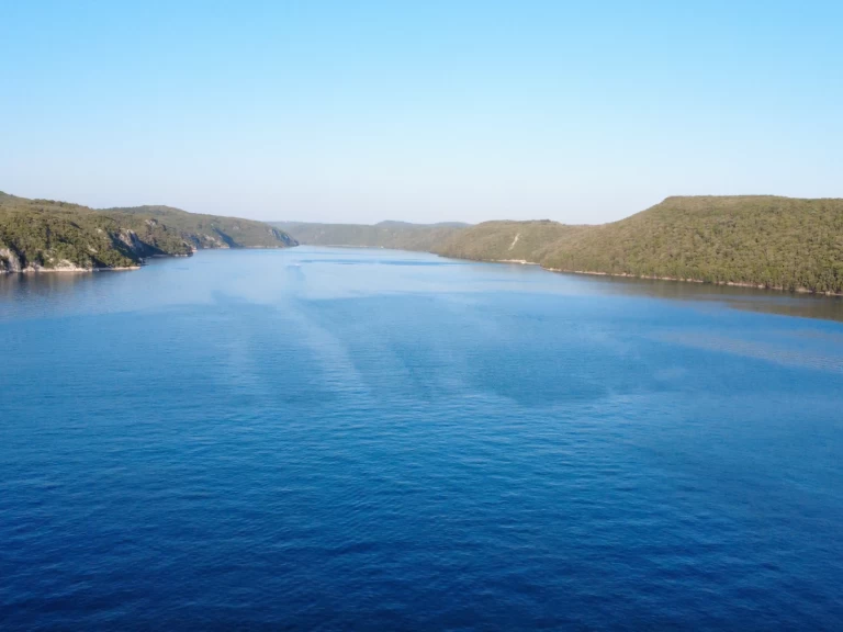 Siar Moschini Andromeda charter bareboat eller skeppad i Funtana-Fontane