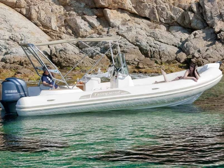 Yacht charter Appietto billig Tempest 626