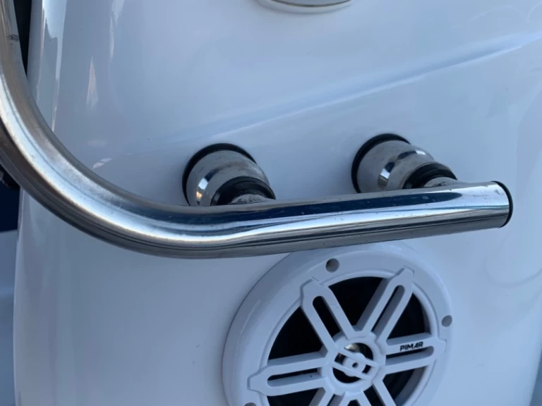 Hyra Motorbåt  med eller utan skeppare tancredi Bisceglie 