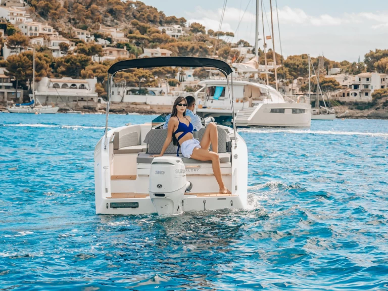 Hyr en Valory 570 PREMIUM Port d'Alcudia 