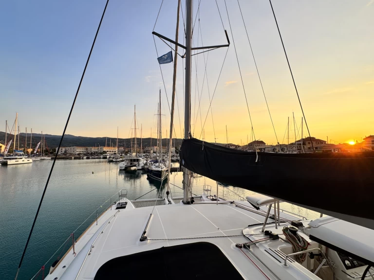 Hyr en Lagoon Lagoon 450 Sport Top Lefkáda 