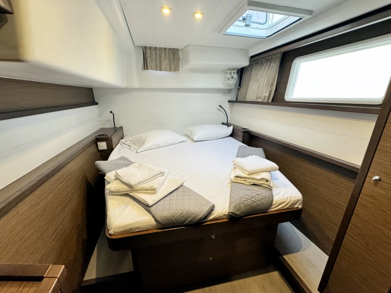 Uthyrning Nikiána - Lagoon Lagoon 450 Sport Top av Samboat 