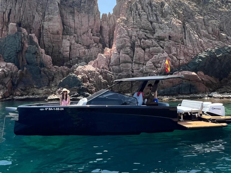 Uthyrning Motorbåt  i Palamos - VIRTUE YACHTS VIRTUE V10
