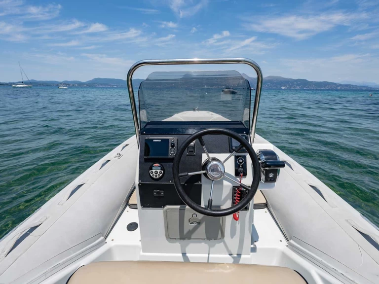 Hyra RIB med eller utan skeppare Oceanic Kontokáli 