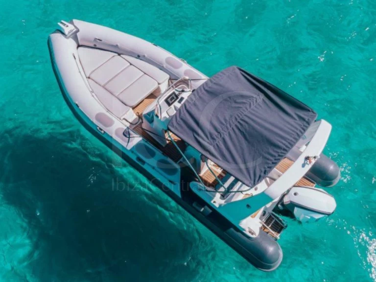 Uthyrning Motorbåt  i Arzon - Valiant Valiant 750 Cruiser