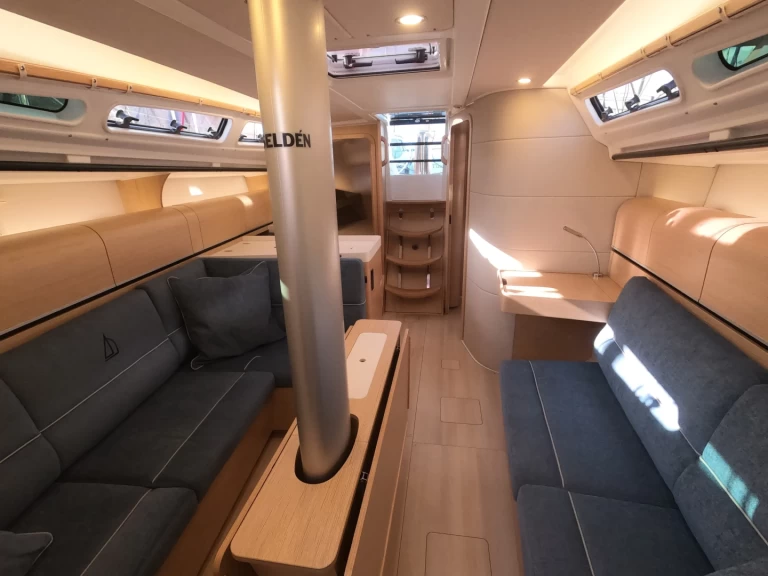 Hyra Segelbåt  med eller utan skeppare Dehler Punat 