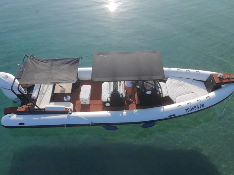 Uthyrning RIB Rib med en båtlicens 