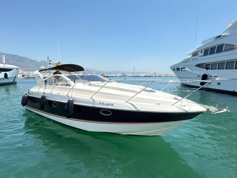Båtuthyrning Fairline Targa 37 i Marbella  på Samboat 