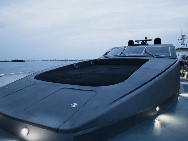 Yacht charter North Miami Beach billig 27 meters