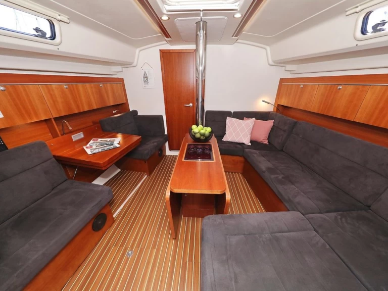 Uthyrning Primošten  - Hanse Hanse 415 av Samboat 