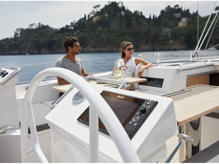 Yacht charter Castiglioncello billig Bavaria C50