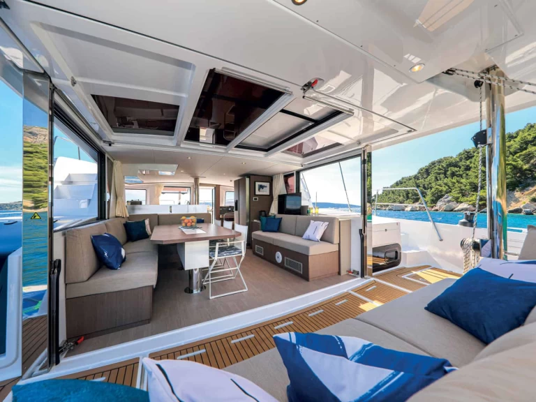 Yacht charter Alimos billig Bali 4.6
