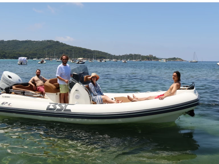 Yacht charter Hyeres billig Bsc 67 élégance