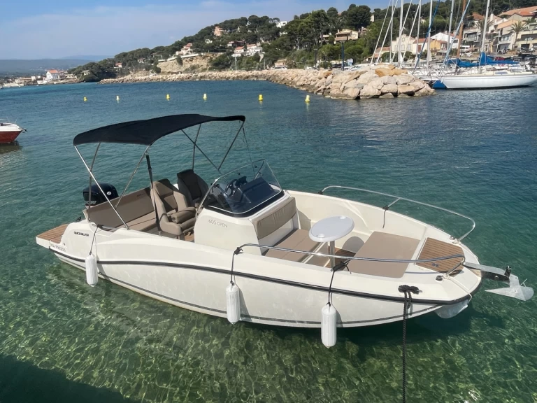 Quicksilver Activ 605 Open charter bareboat eller skeppad i La Madrague