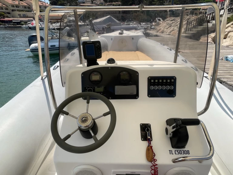 RIB för uthyrning La Madrague till det bästa priset 