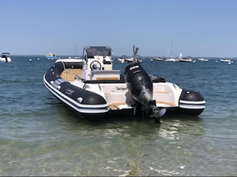Uthyrning Cap Ferret - Nautica Led 750GS-XL av Samboat 