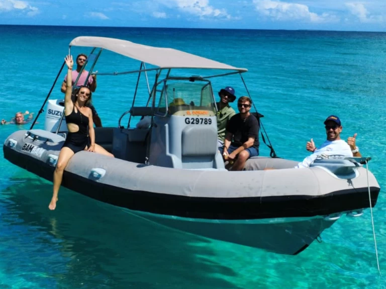 Yacht charter Sankt Martin billig Lux 655