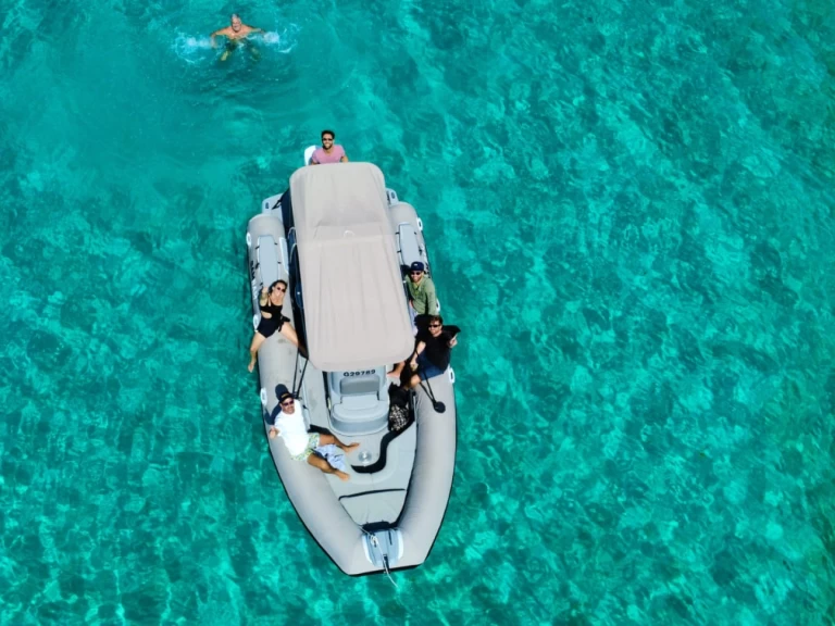 Hyra RIB med eller utan skeppare 3D Tender Sankt Martin 