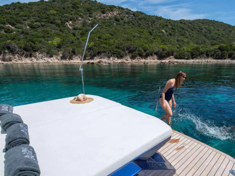 Uthyrning Motorbåt  i Cannes - WALLY YACHTS 48