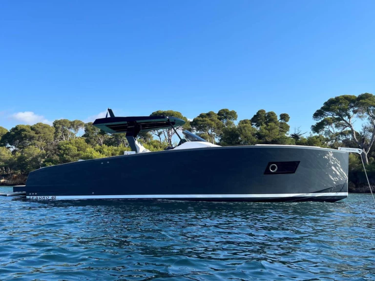 Uthyrning Motorbåt  Tesoro med en båtlicens 